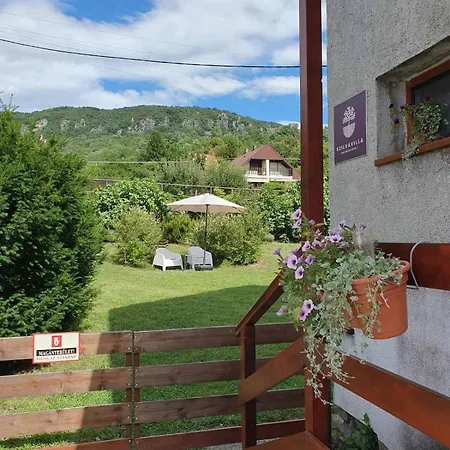 Szilvavilla Apartment *