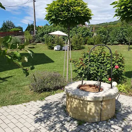 Apartment Szilvavilla Badacsonytordemic